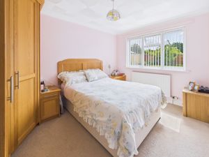 Bedroom- click for photo gallery